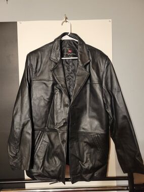 Luis Alvear Men's Black Leather Pea Coat